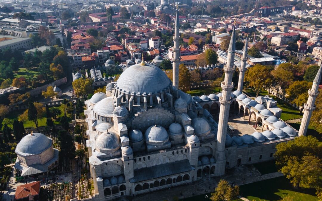 Jak przygotować się finansowo do wakacji w Turcji?