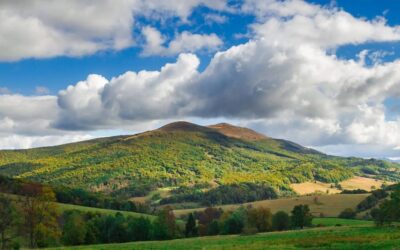 Apartamenty i domki w Bieszczadach – gdzie najlepiej się zatrzymać?